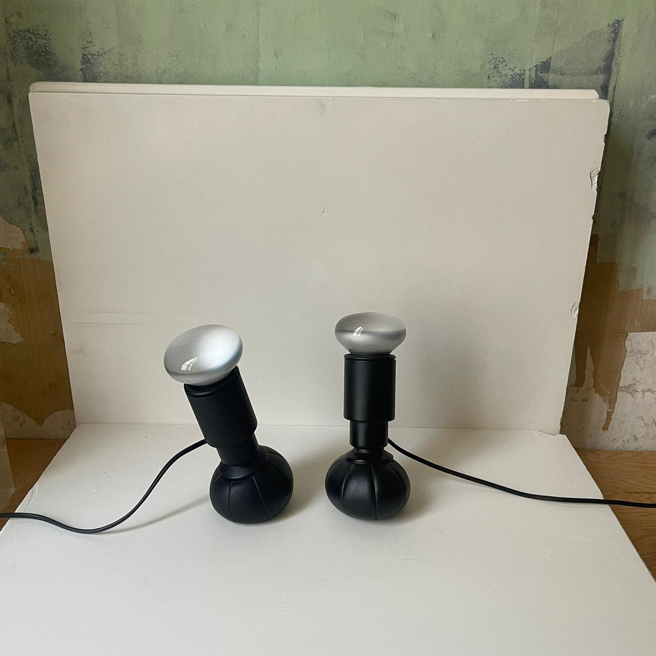 Paire de chauffeuse CM190