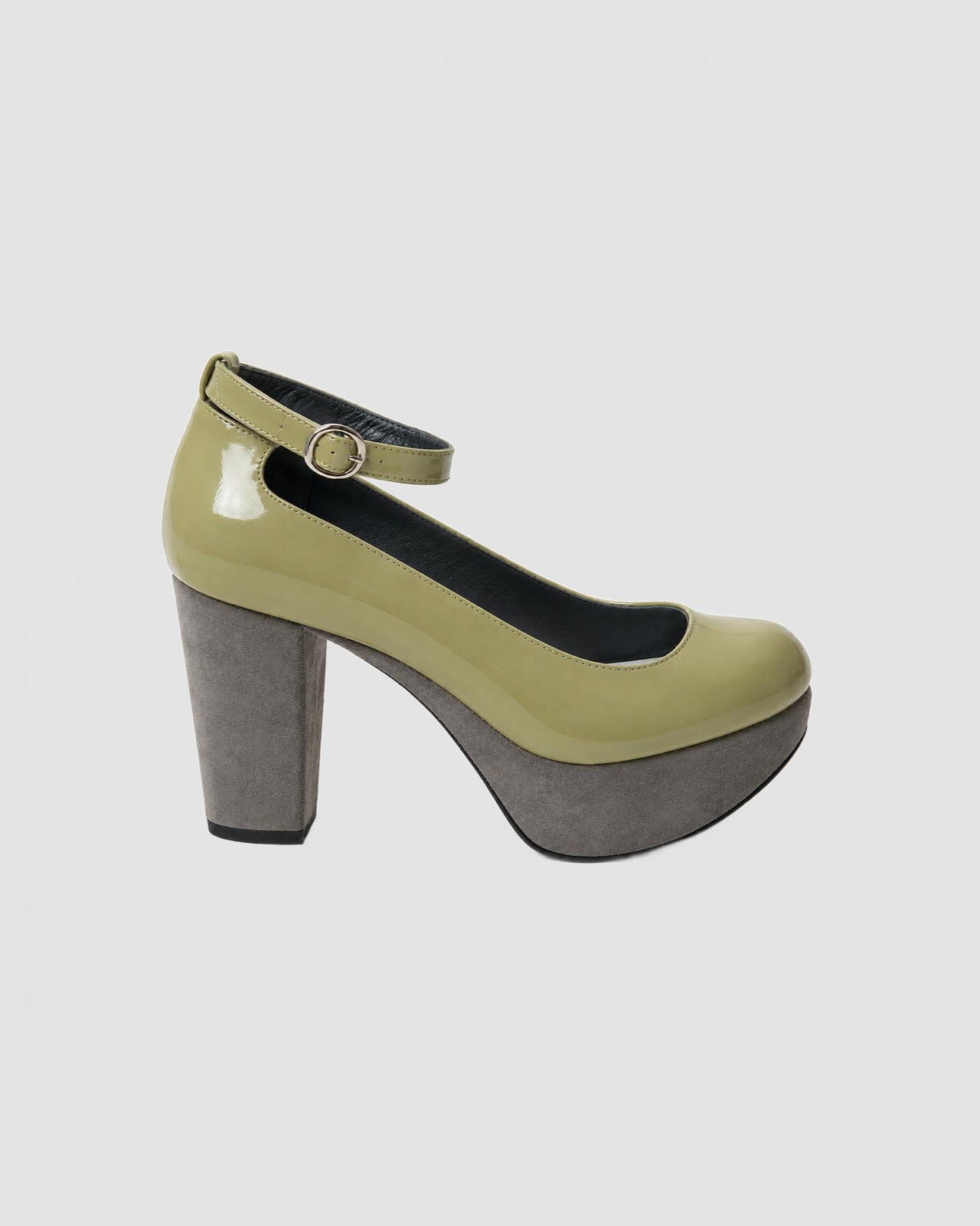 Modele 20Laura 20 20Amelie 20Pichard 201