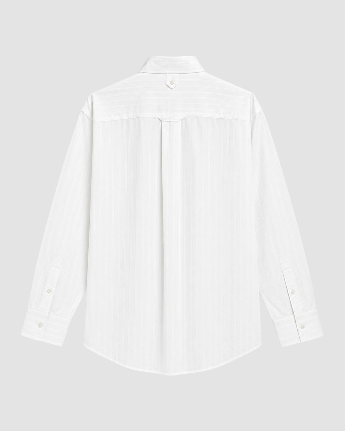 large fit shirt with embossed ami de coeur at patch pocket white 2