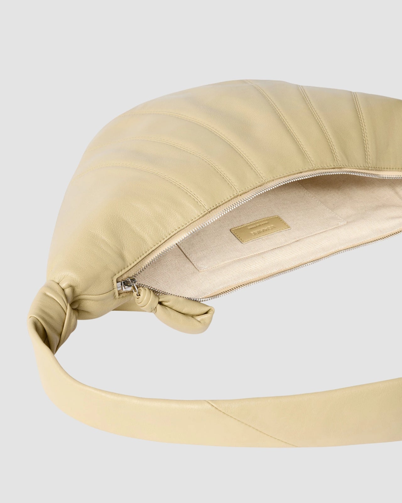 medium croissant bag lemaire sesame 5