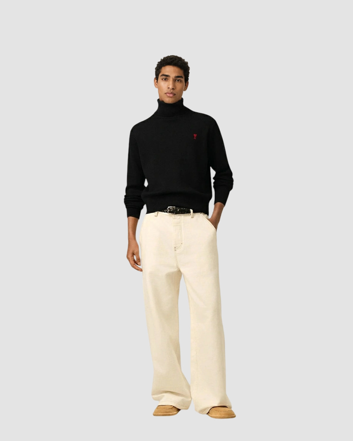turtle neck sweater with ami de coeur black red 2