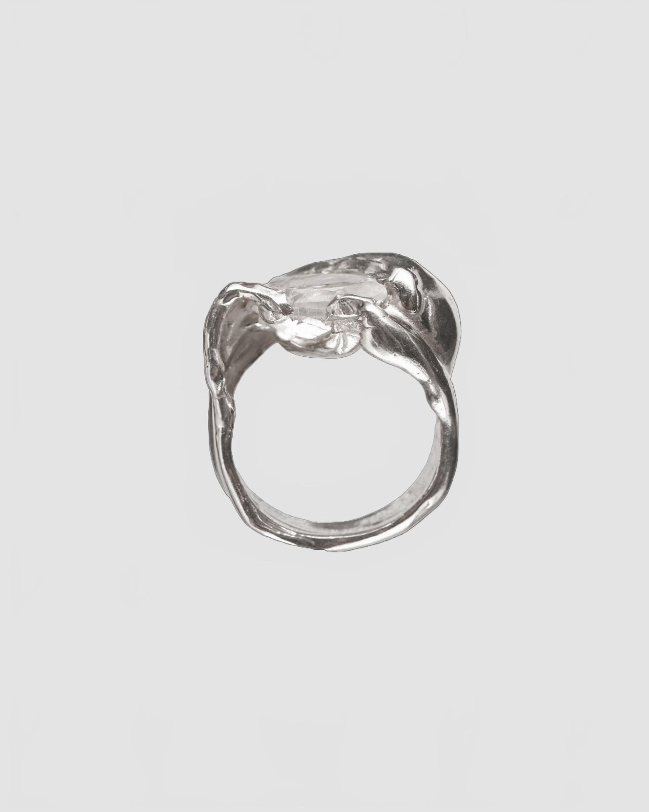 06 june moon stone ring silver 02