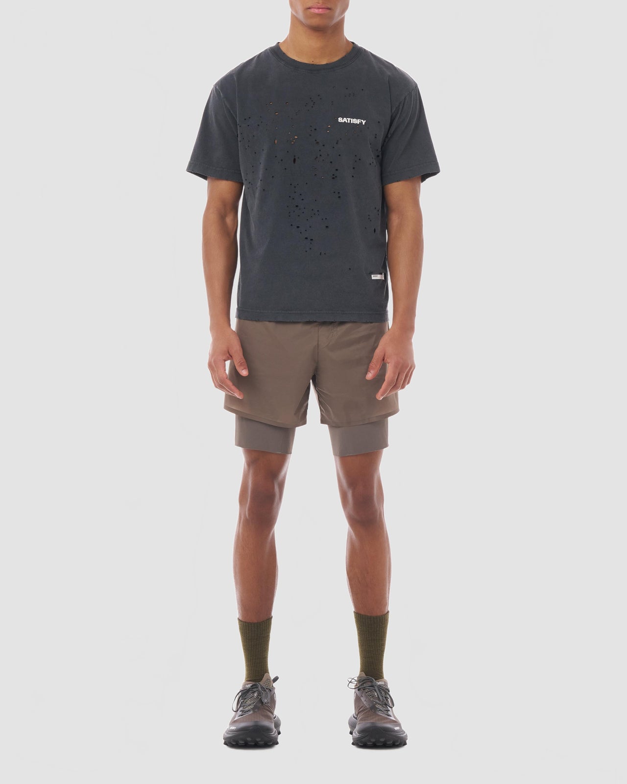 11006 00A02 MothTechT Shirt AgedBlack 1
