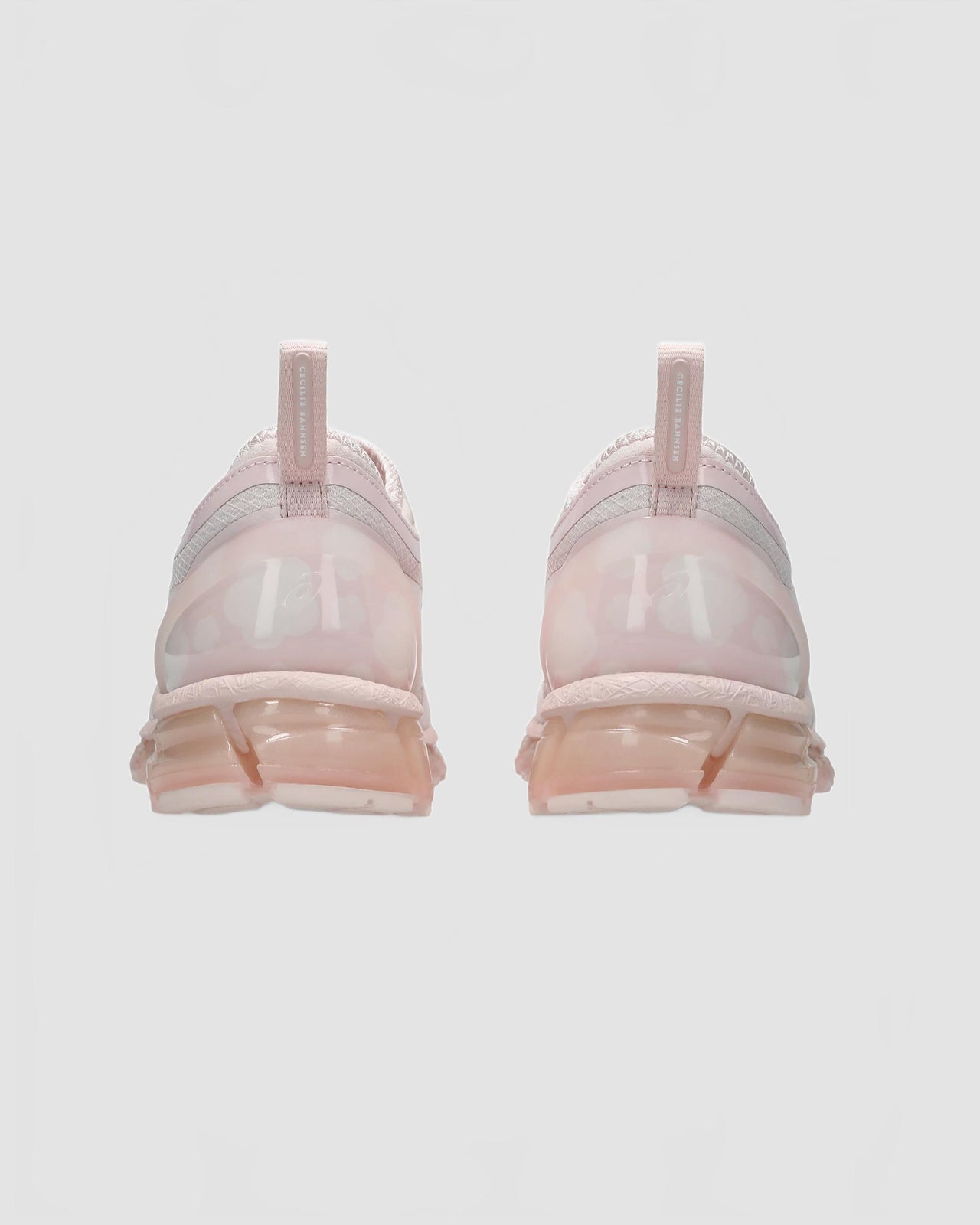 1203A813 701 SB BK GLB 1