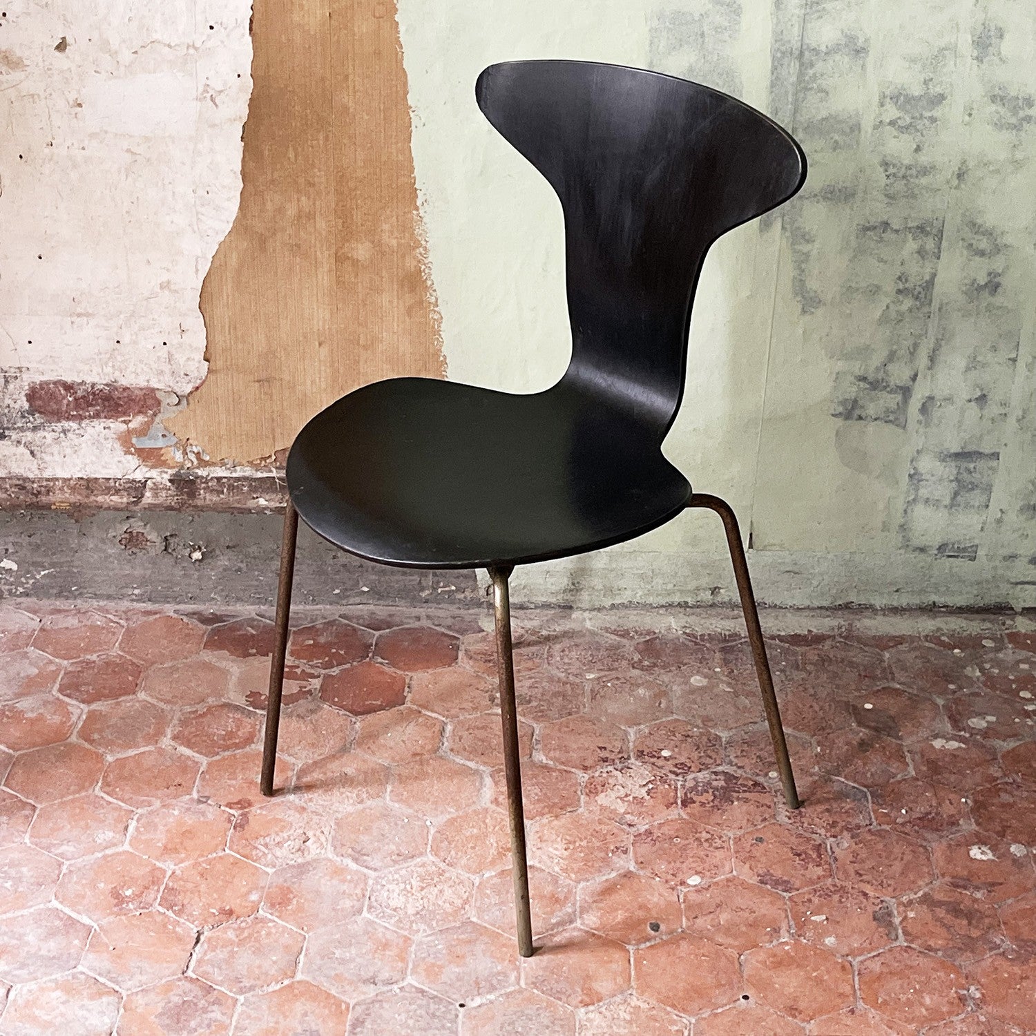 Arne Jacobsen Mosquito Chair