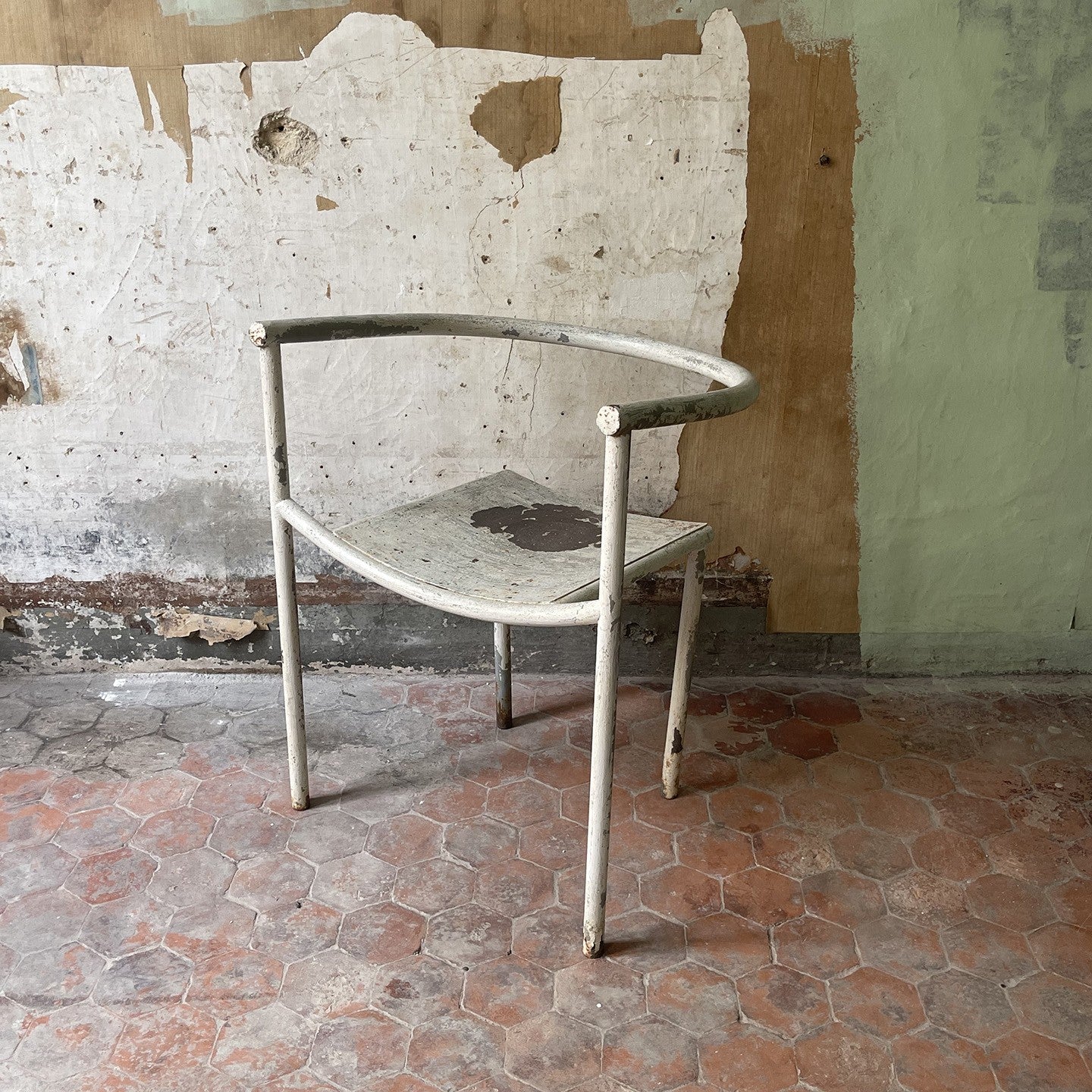 Philippe Starck Chair Von Vogelsang 1983 - JoggingJogging
