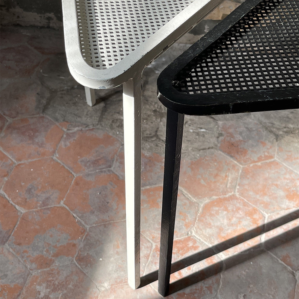 Paire de sellette de Mathieu Mategot blanc/noir