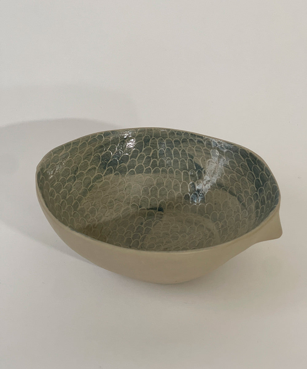 Bol bleu et beige écailles