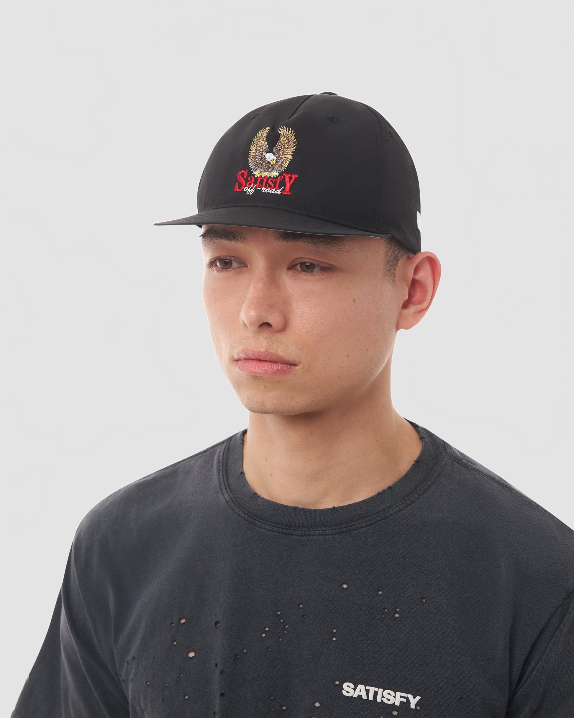 31025 00017 MatFliteSilk5PanelPinchCap Black 1