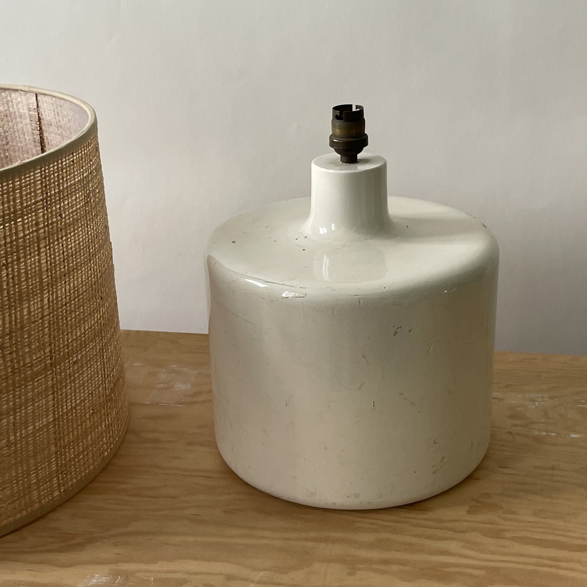 Lampe en bois tourné années 70