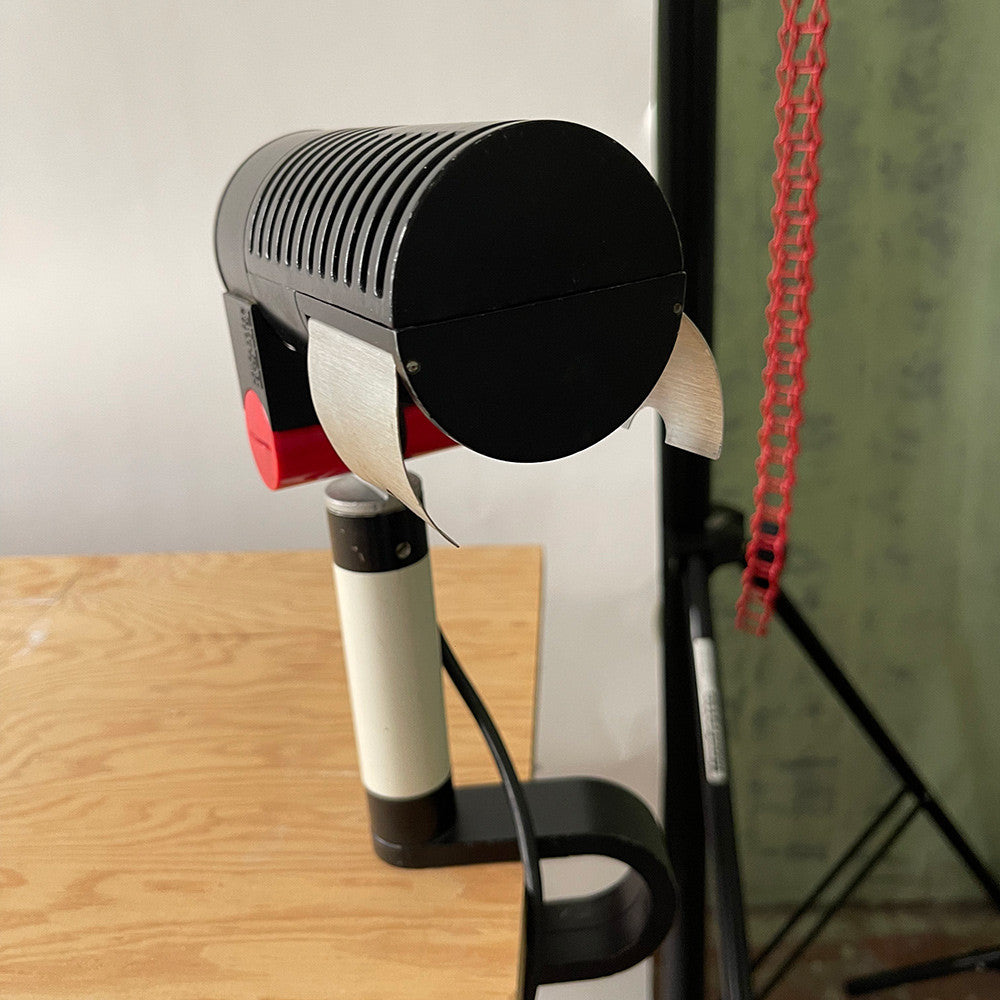 Lampe à agraphes de Roger Tallon