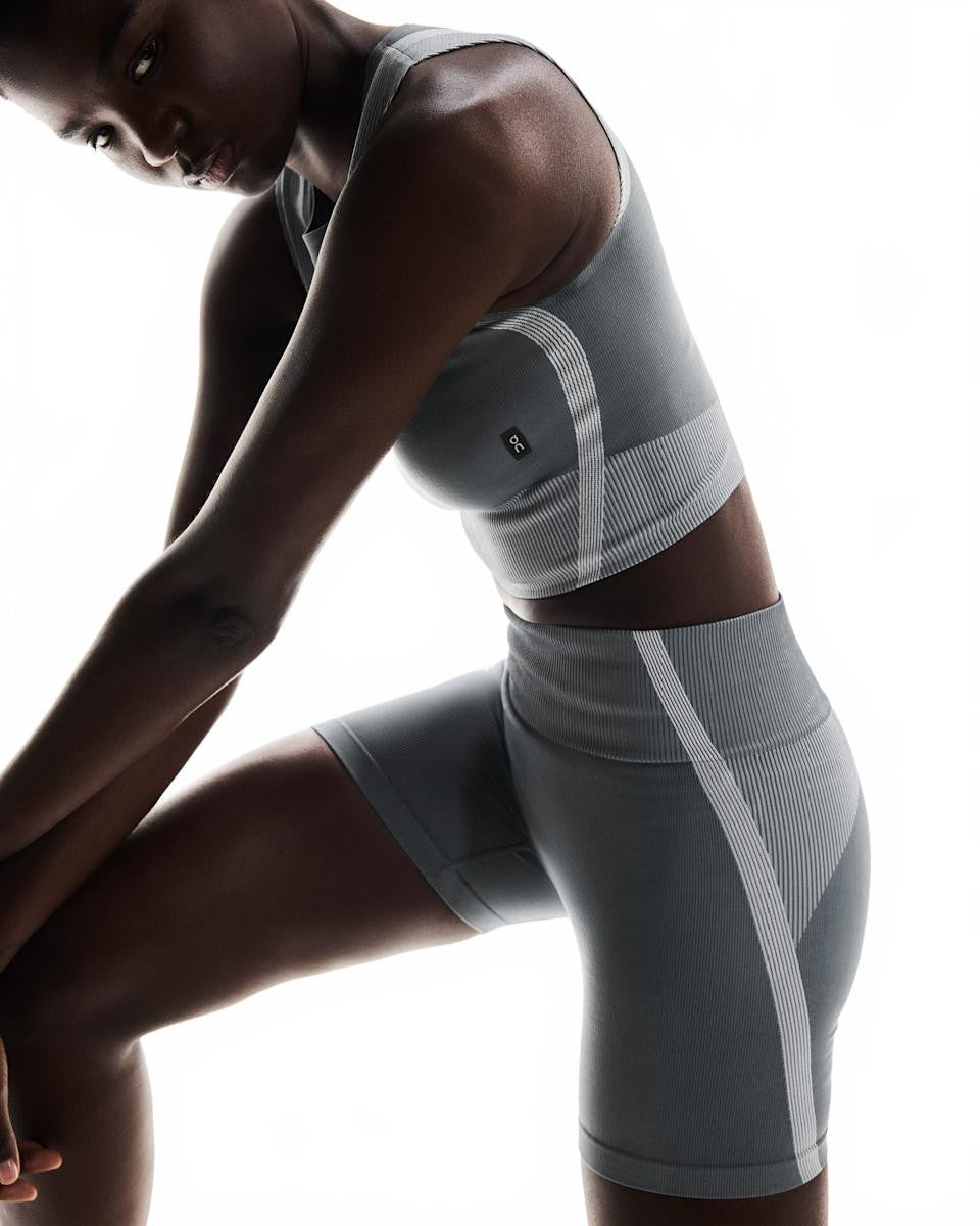 Studio Knit Shorts 1 Women - On Running - Rock / Glacier