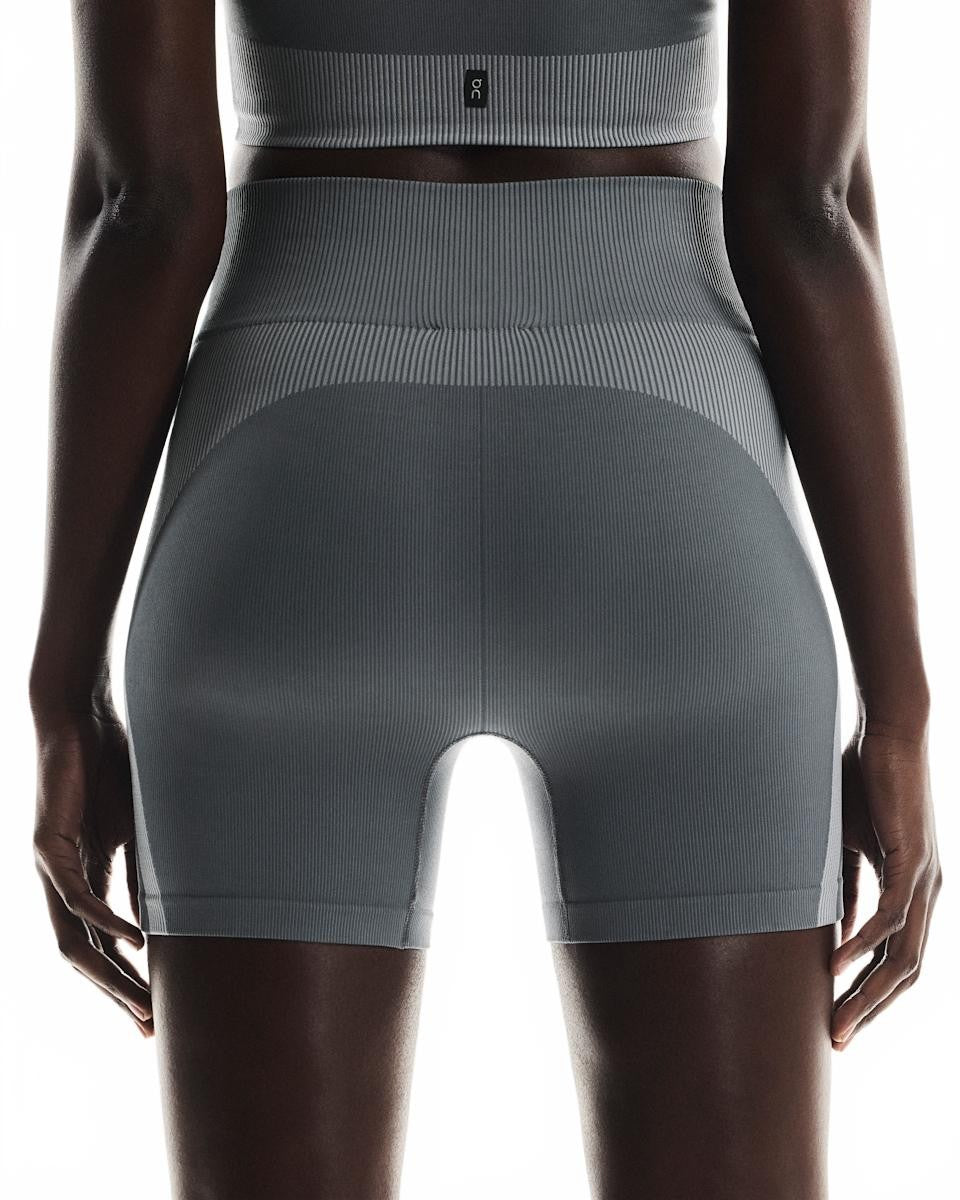 Studio Knit Shorts 1 Women - On Running - Rock / Glacier