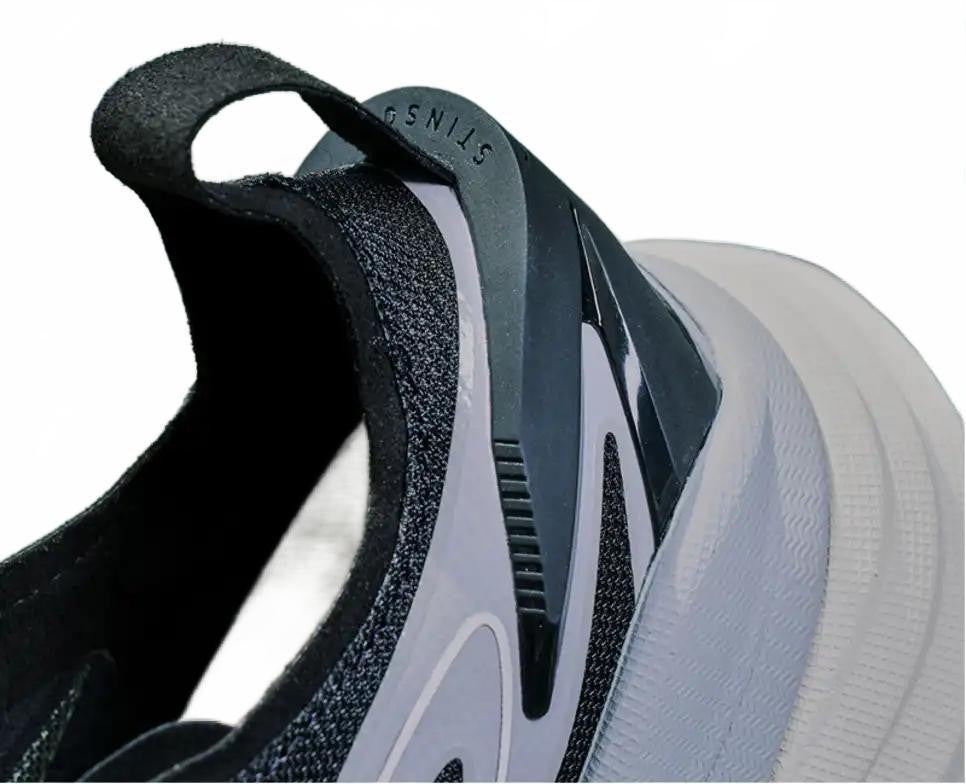 Stinson One7 - Hoka - Stellar Grey / Eggshell