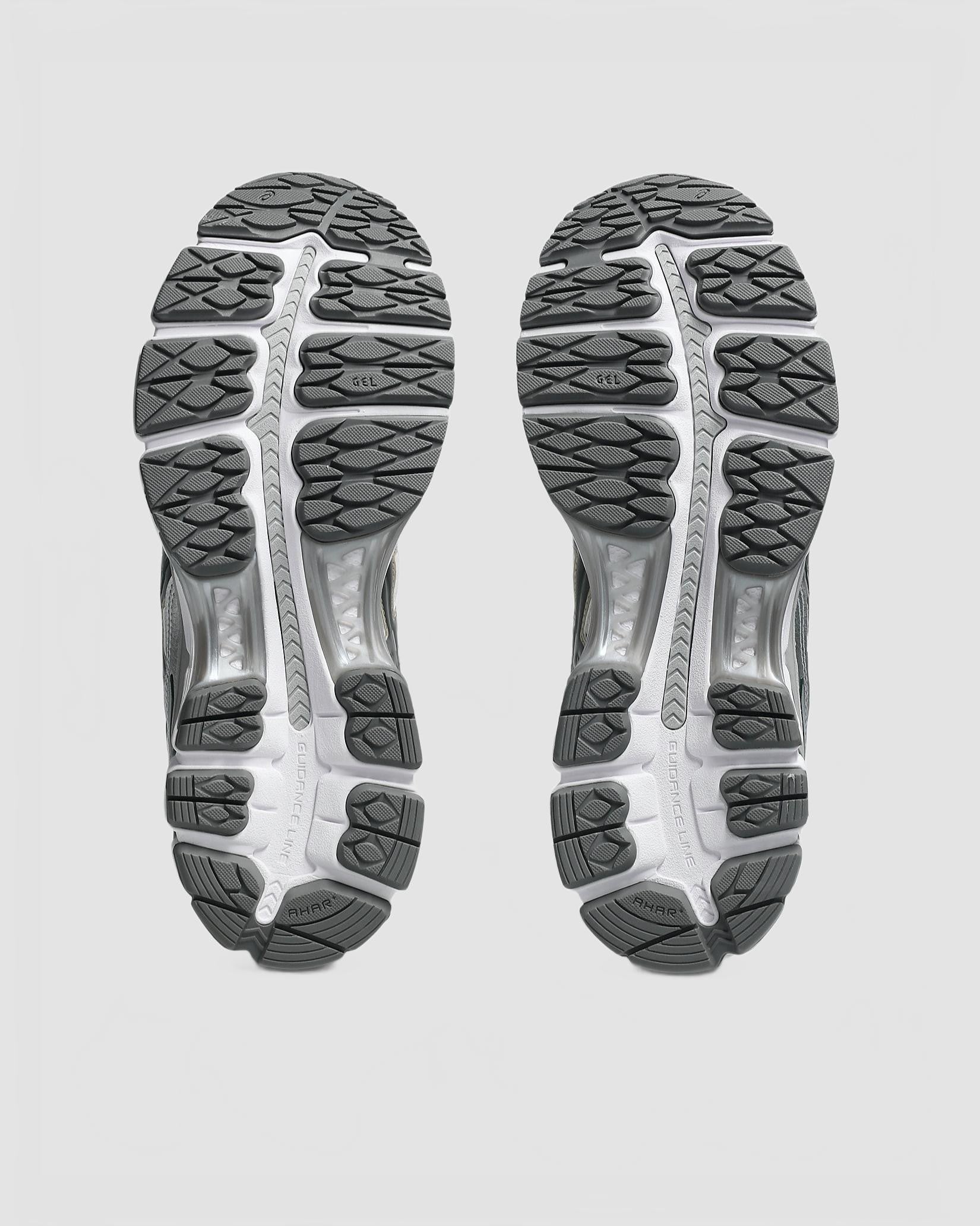 Gel-Kayano 12.1 - Asics - Cream / Carbon