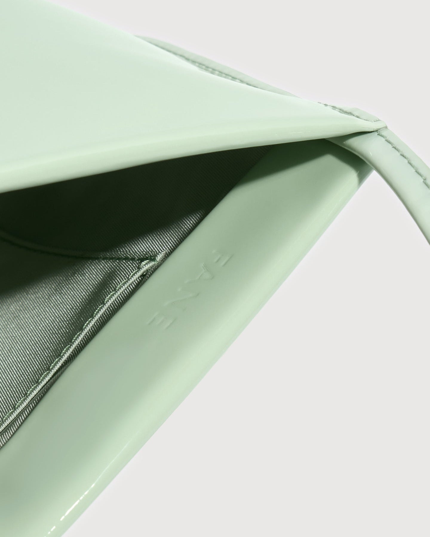 Bra mint patent 5