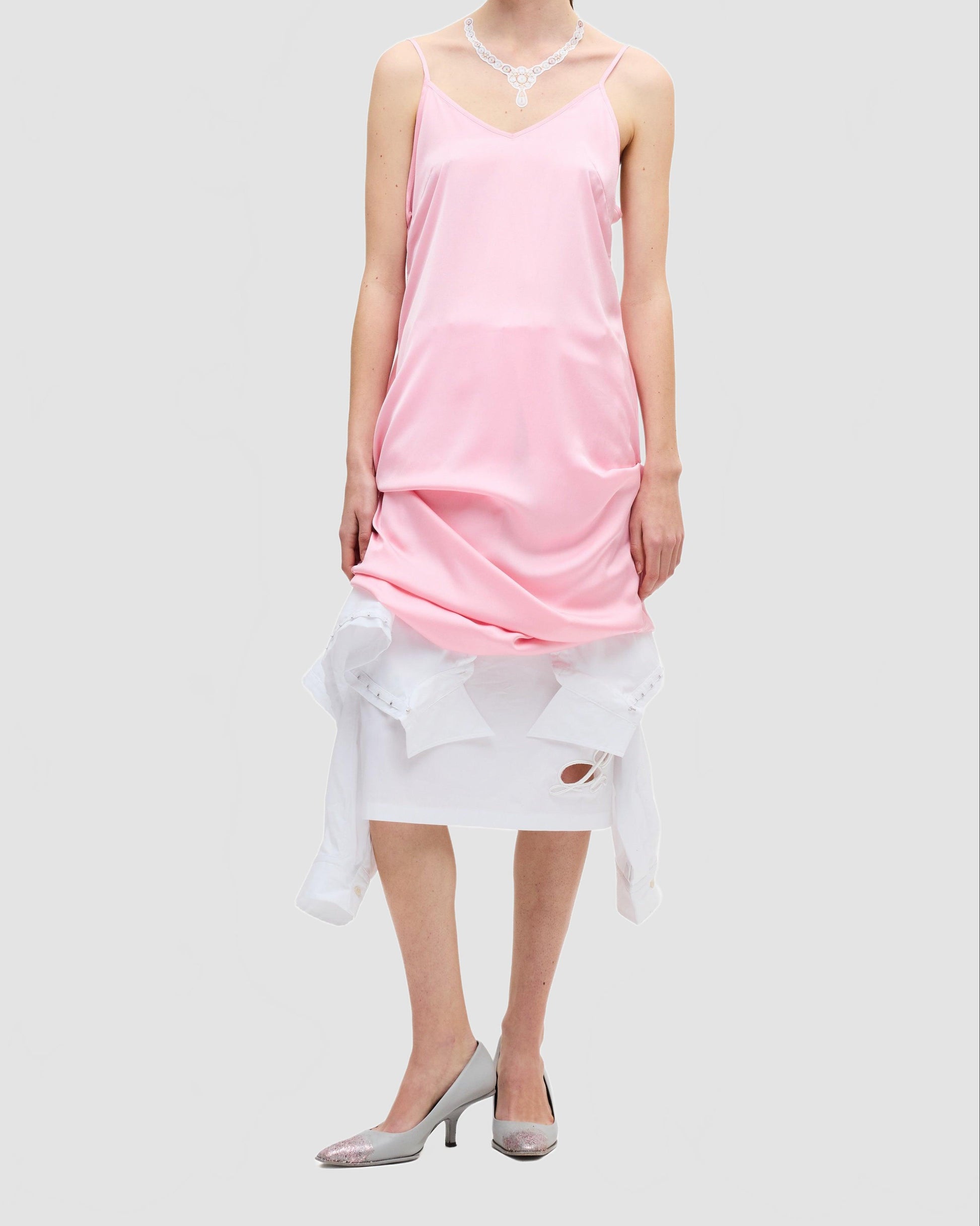 JulieKegels E commerce SS261741 RobinJorisDullers 556 RobinJorisDullers
