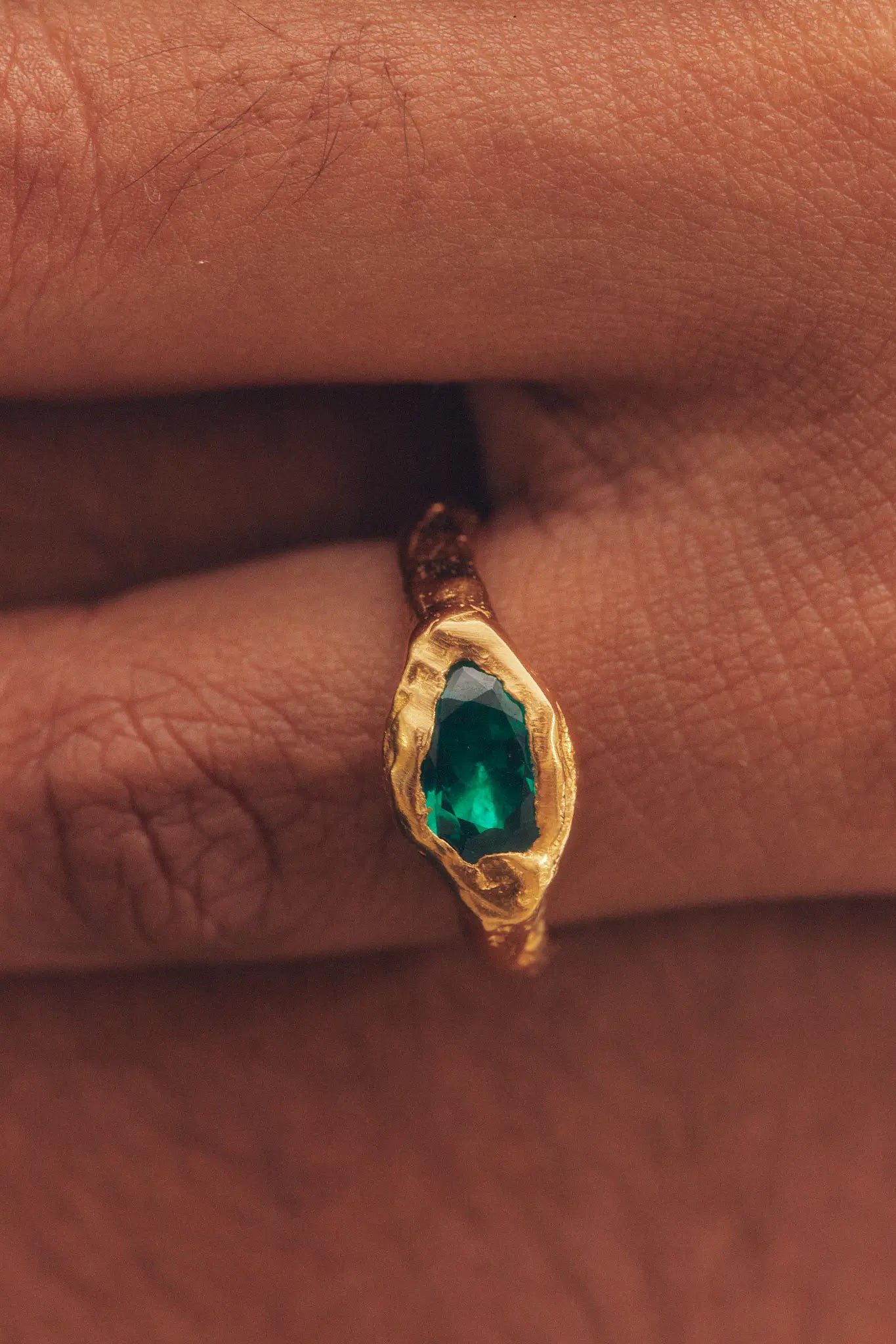 Simuero faro green gold ring 1