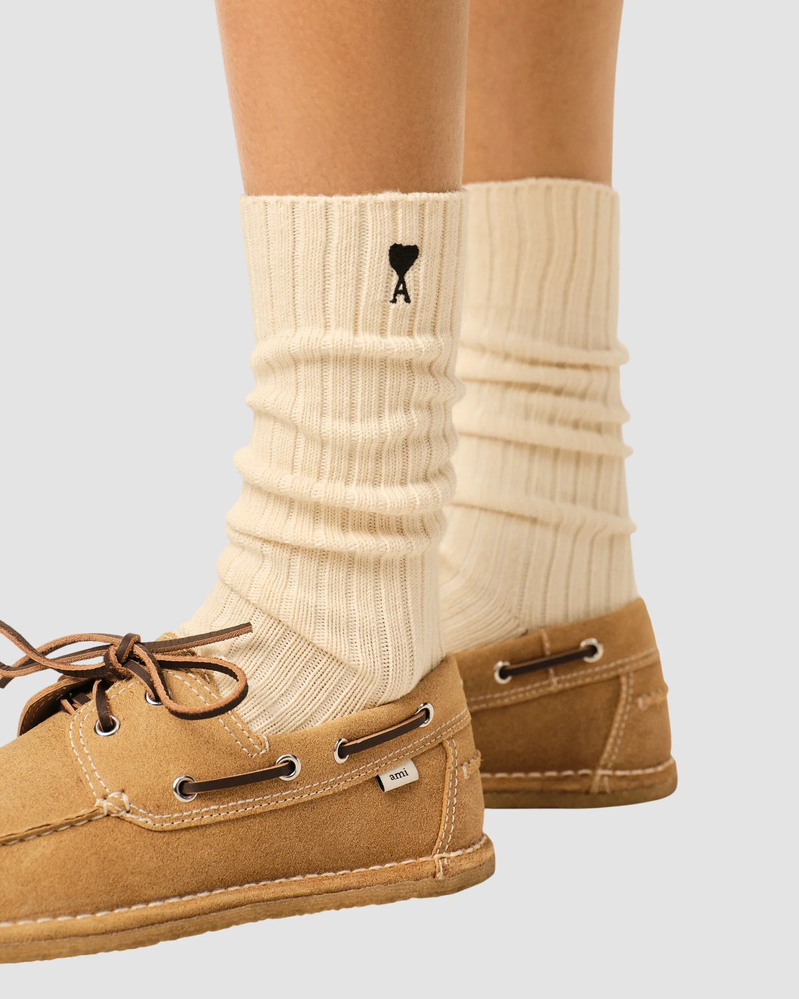ami de coeur embroidery socks   ami   ivory 4