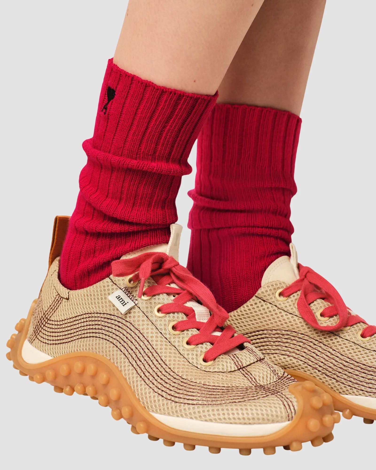 ami de coeur embroidery socks   ami   ruby red 4