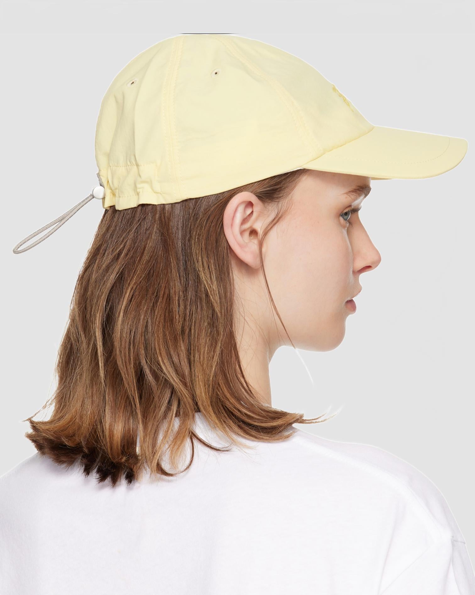 jacquemus casquette de baseball baluchon jaune 20 282 29
