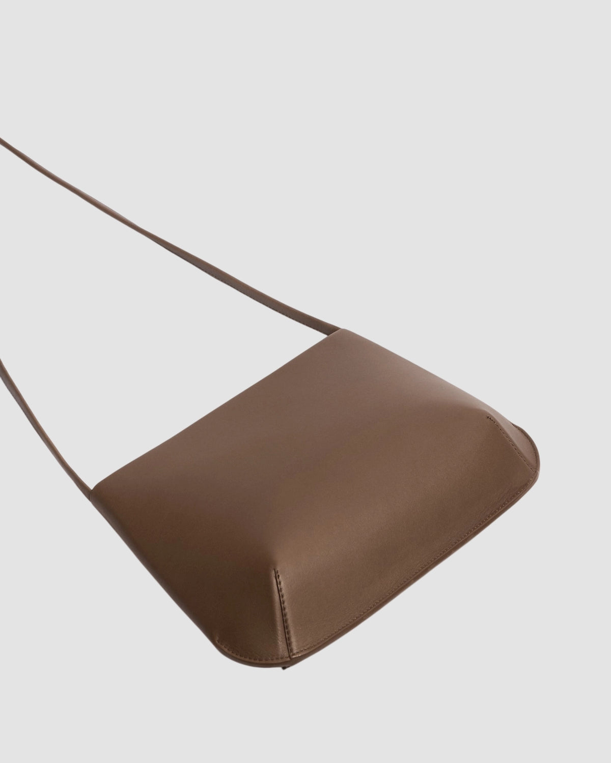 loge bag   fane   tan calf 3