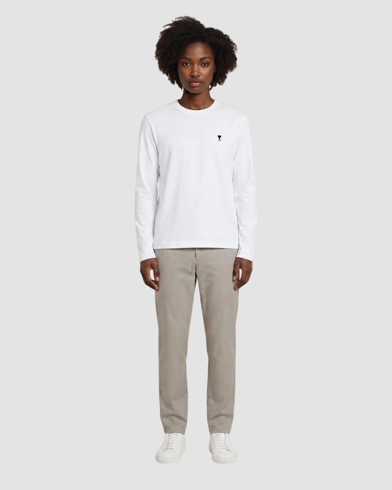 longlseeves tshirt with contrasted ami de coeur   ami   white black 7