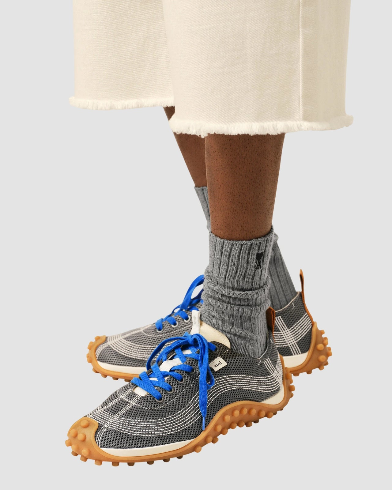 pack three ami de coeur embroidery socks   white grey black 2