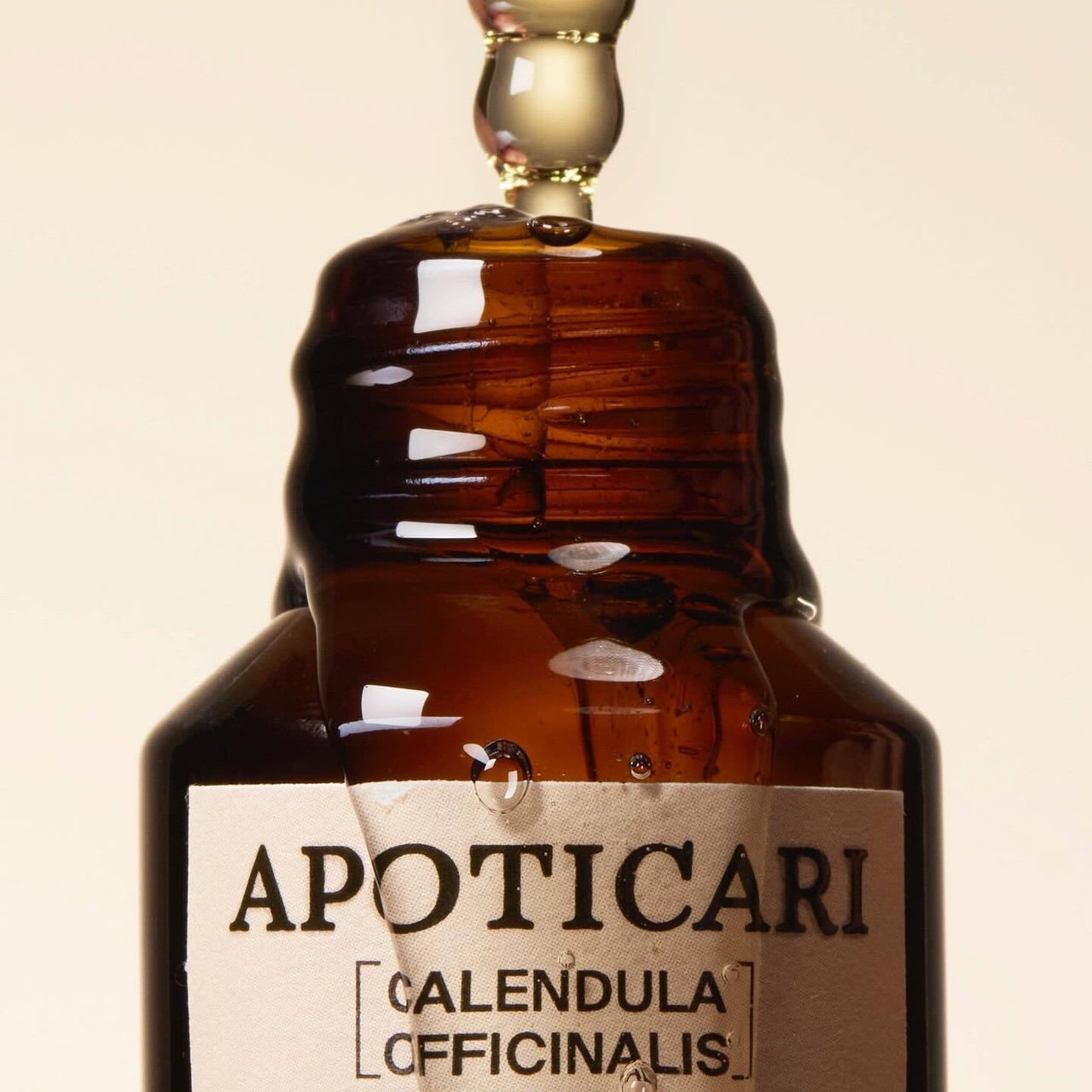 revitalizing calendula facial elixir   apoticari 2