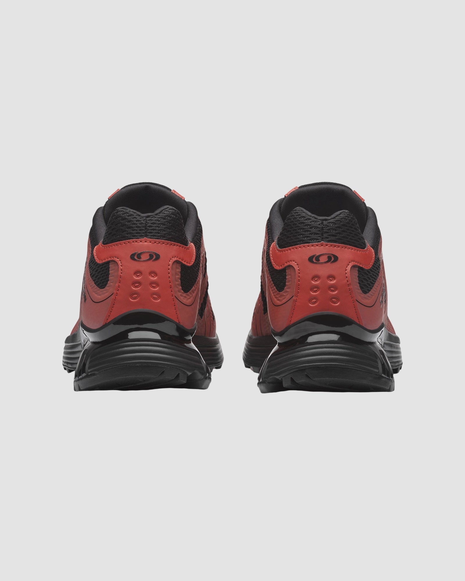 xt whisper void   salomon   chili black 3