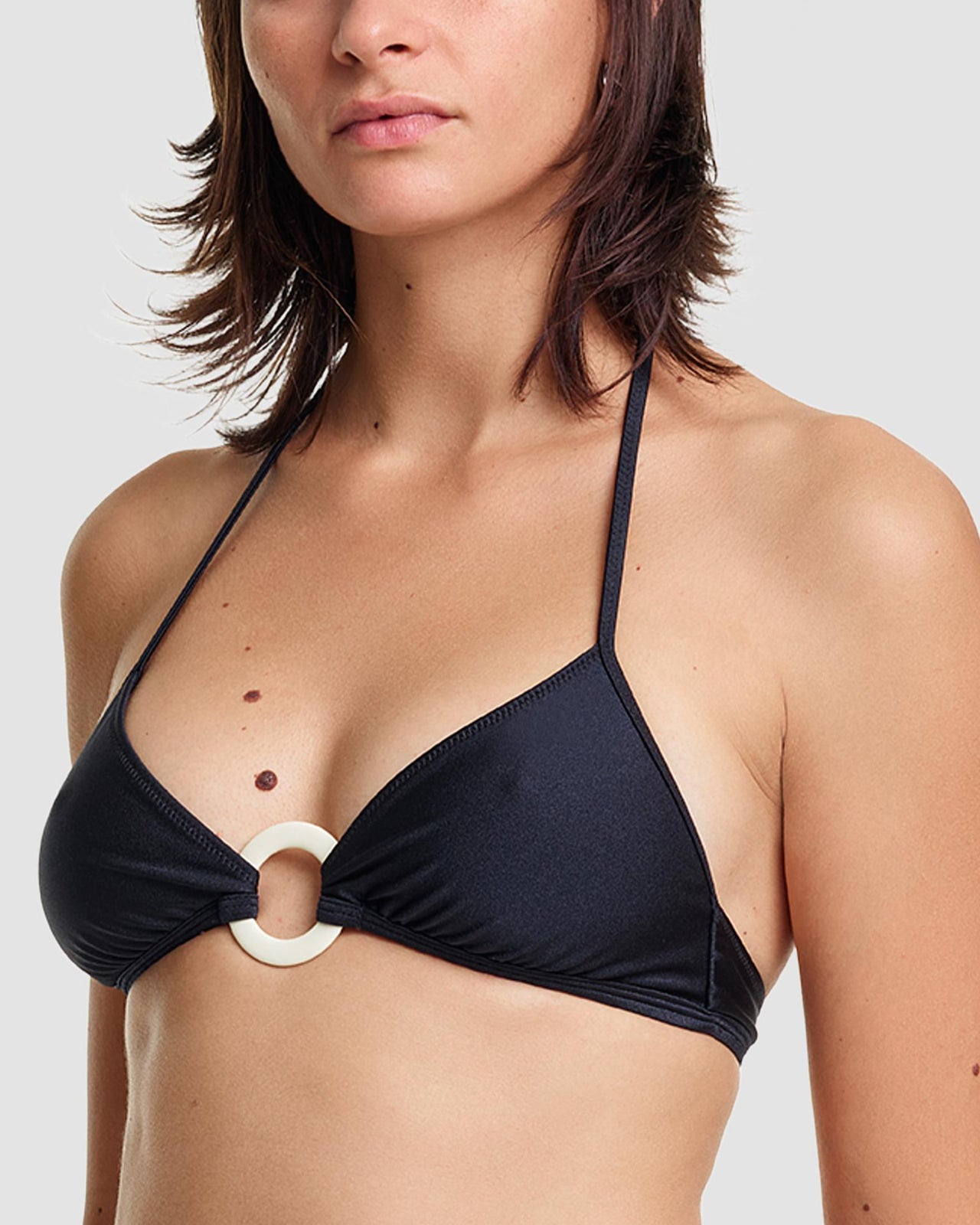 yasmineeslami ss26 haut de maillot lea black master